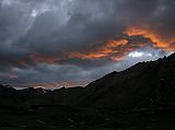 Tibet Kailash 08 Kora 28 Sunset Just before we had our dinner, I went to use the rocks and watched the sunset. It rained overnight with a temperature of 4C.